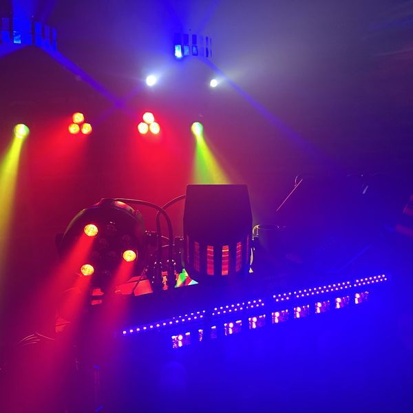 Surrey Kids Parties disco lightshow (Standard lightshow) — photo 9 of 18